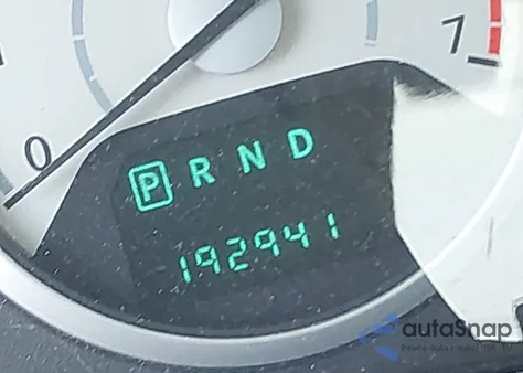 2010 Chrysler Town & Country Touring из США, поврежденный, VIN 2A4RR5D12AR232145